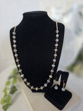 Gold with Clear Faceleted Beads Simple Necklace And Earrings Set